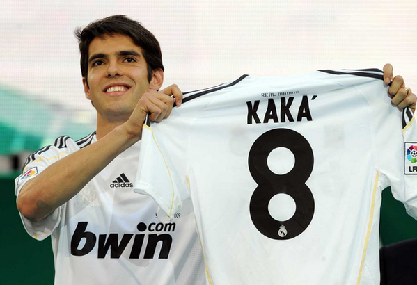 FootballFunnys's tweet photo. 10 players who had their career ruined by Real Madrid. Shame!  http://t.co/acAf00w2sX

. http://t.co/AOicergTVJ