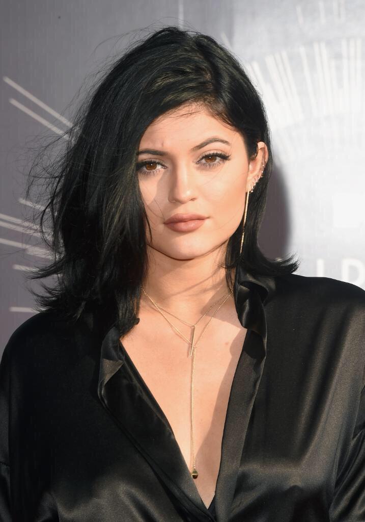 Student Name: Lucy Rivers
FC: Kylie Jenner
Traits: Confident, Persuasive, Manipulative.
Addiction: Smoking.