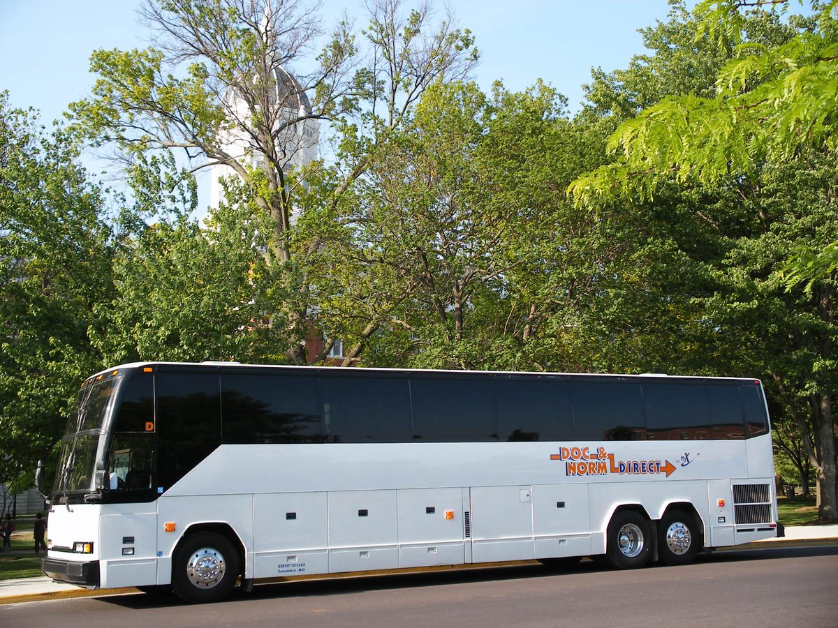 MoXDocandNorm's tweet photo. Gotta love MO-X/Doc &amp; Norm Direct's early 3a shuttle to STL and late nite 1130p return.  17 roundtrips daily http://t.co/gN3cIhBn9B