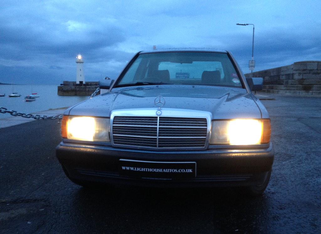 AutosLighthouse tweet picture