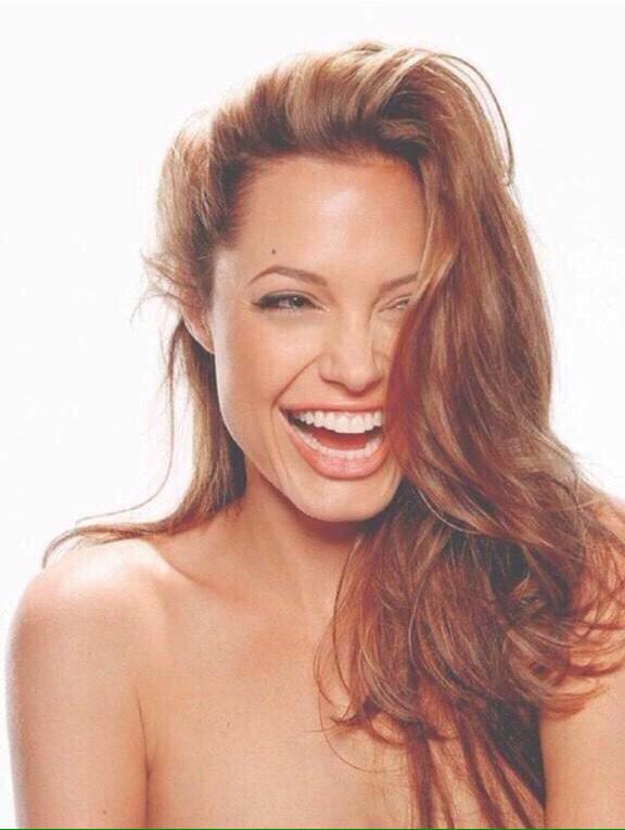 JaydnHarris's tweet photo. It's @julinaruffruff  this is what I meant your twin. 💁 http://t.co/icfQSErCRw