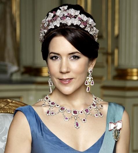We wish happy birthday to HRH Mary, Crown Princess of Denmark, Countess of Monpezat 