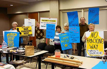 DontFrackChalk's tweet photo. Davis gets ready for the March for Climate Leadership. Come to Oakland on Feb 7th, 11:30 Frank Ogawa Plaza to MARCH! http://t.co/7mFe9ob1Bf