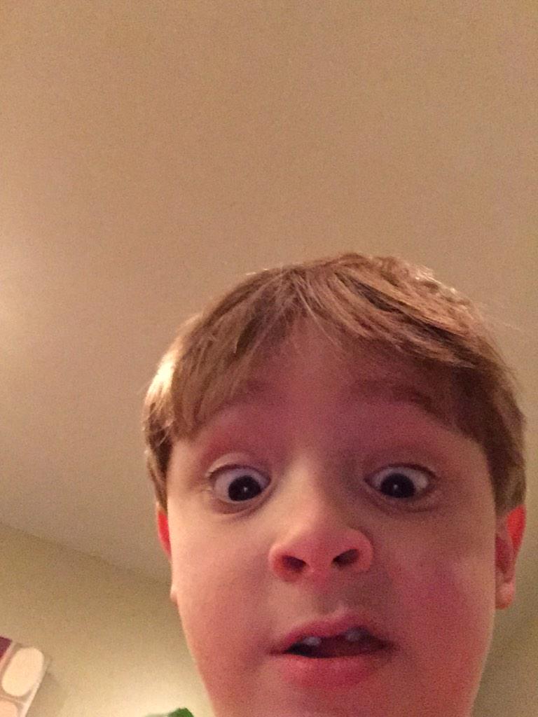 KimballBrey's tweet photo. when your little brother takes selfies on your phone😂😂>>> http://t.co/pZtKenn50w