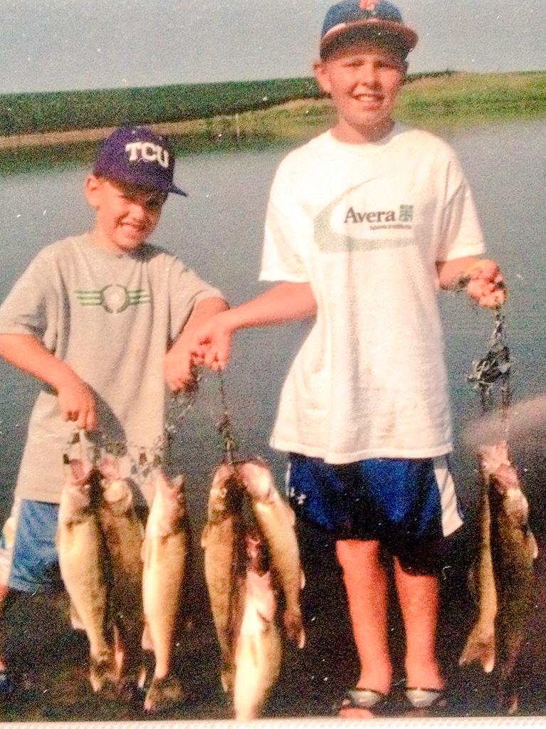 SDakota_Outdoor's tweet photo. Some great walleyes from SD last summer! #stringerfull @RapalaVMC @SDGameFishParks @Viciousfishing http://t.co/2oaELyjWVy