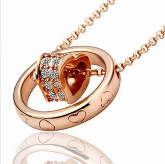 guyoftherings's tweet photo. Austrian Crystal 18K Rose Gold Heart #Ring Pendant #jewelry http://t.co/MupMY4hK4B http://t.co/MI92eld5eT