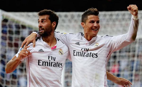 RealGomezRM's tweet photo. Arbeloa: "Para el derbi tenemos bajas importantes, pero vuelve el mejor jugador del mundo, Cristiano Ronaldo." http://t.co/B9hnkLvbu9
