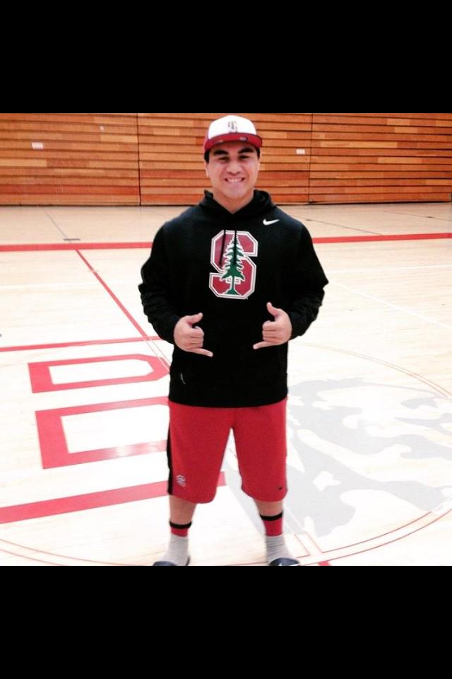 HHeimuli's tweet photo. Excited for the next years of my life! #GoCards #Stanford #Card15 #cardclass15 http://t.co/0va4jQevNq