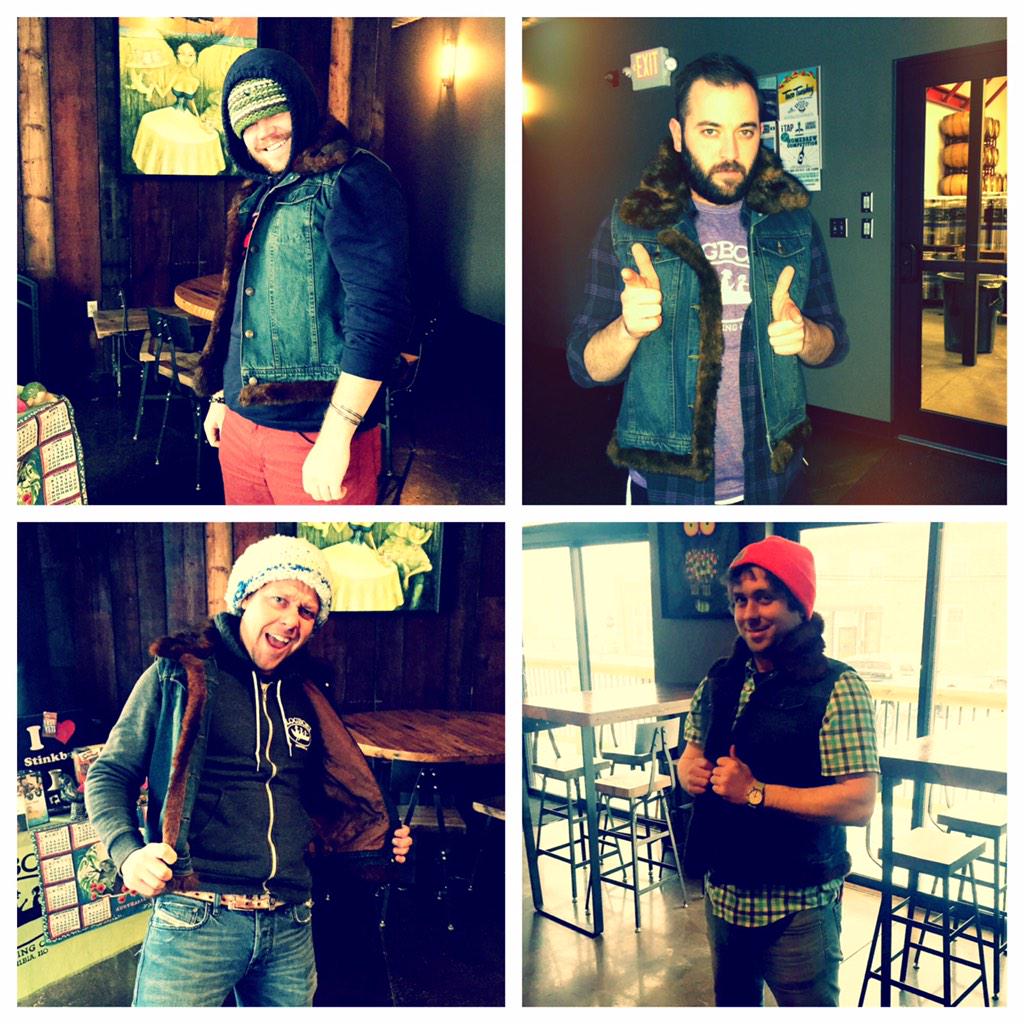 LogboatBrewing's tweet image. Do you like supporting great charities AND fake fur lined denim vest?...Well you're in luck!! Bingo at 7 tonight!