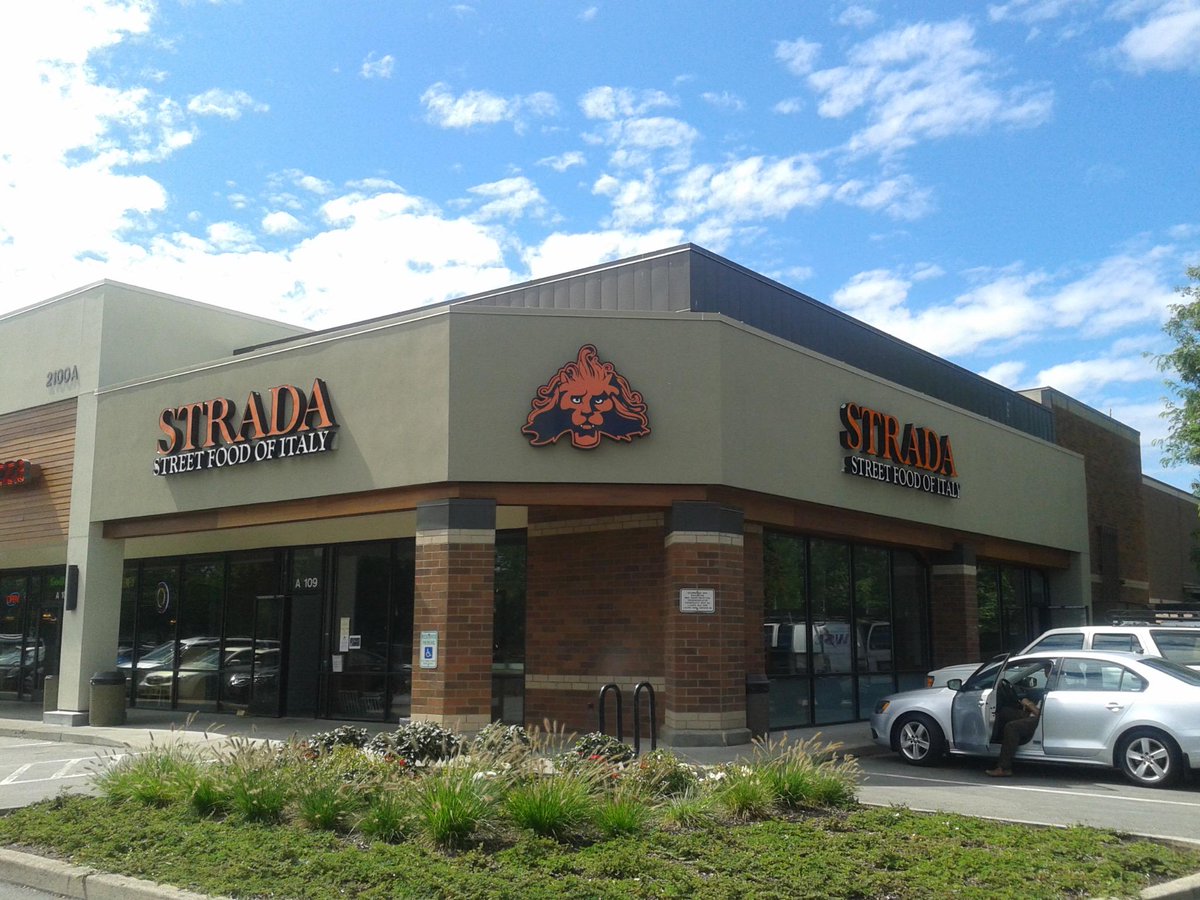 meyersignco's tweet photo. #WaybackWednesday Remember when we worked on these together, @StradaUSA? We do! #wbw #electricalsigns http://t.co/7K3WDbAlCp