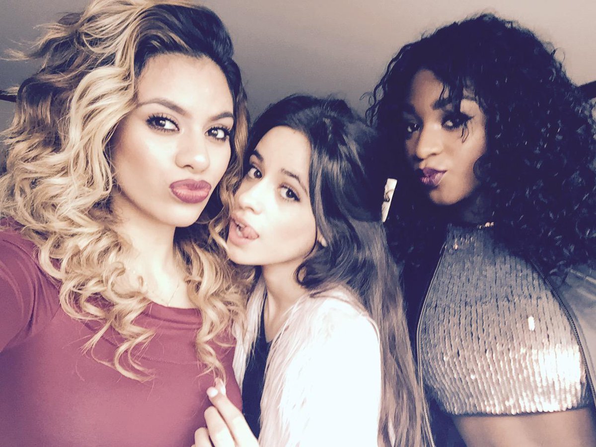 AppleMusic tweet picture