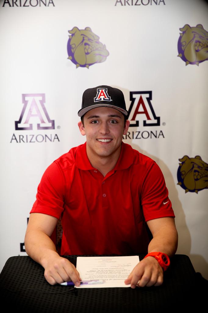 WestyB_'s tweet photo. Officially a Wildcat! #BearDown http://t.co/jMg1dS95hv