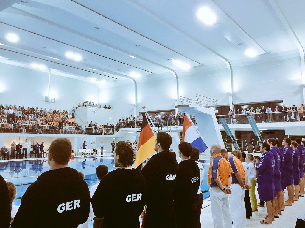 Rogier24's tweet photo. Goede afsluitende dag in Den Haag! Goede organisatie, studentengroep try-out &amp; klaar voor het EKT! #RouteBelgrade2016 http://t.co/4mJ1oxwzJr
