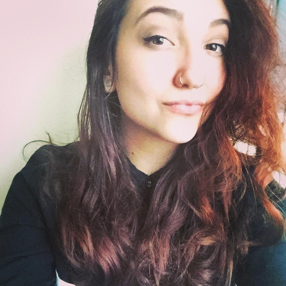 geekout7's tweet image. Mikayla is looking super cute today. You&apos;re welcome.