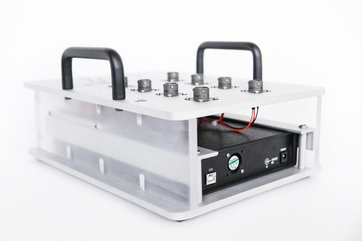 validyne's tweet image. #DataAcquistion System w/ connector panel for VR #pressuresensors &amp;amp; #datalogging software - bit.ly/1D1YX3p