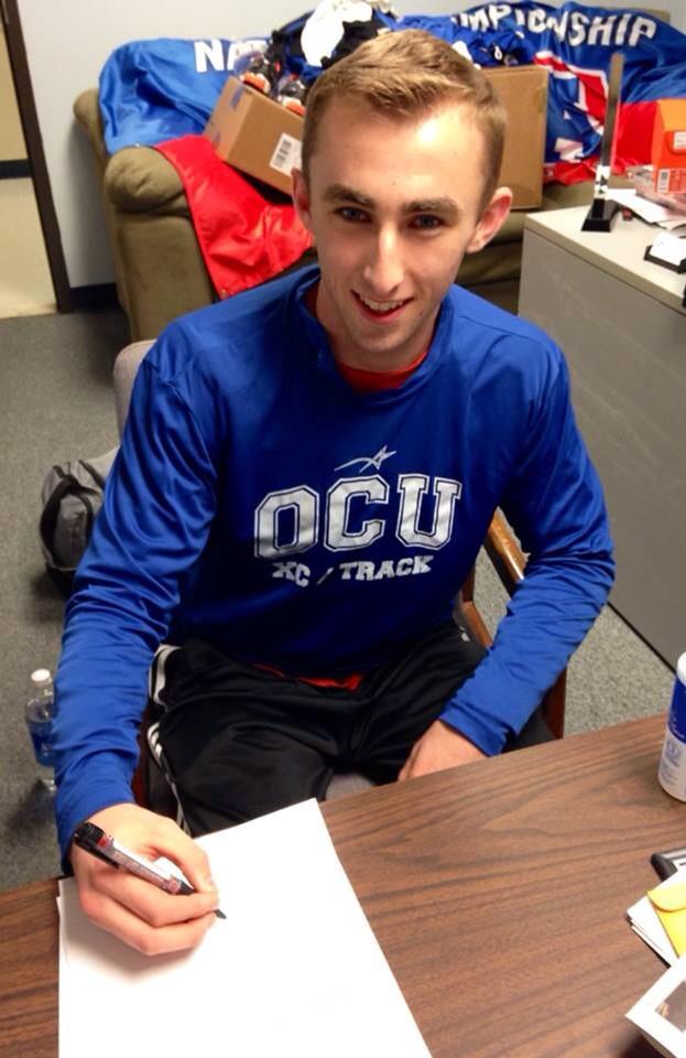 DatBoyJKeen's tweet photo. Officially running for OCU #SignedToday http://t.co/BZH3ETqMv5