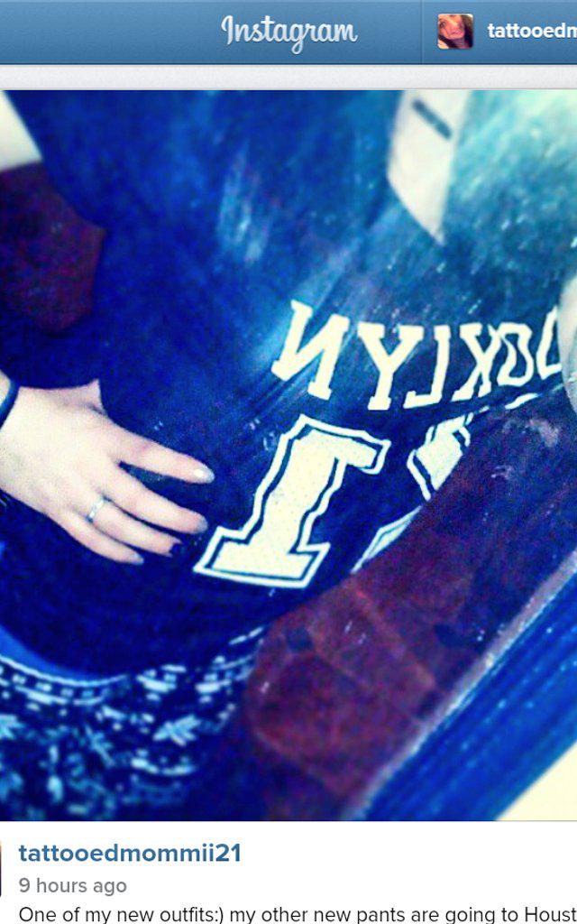 starlover09's tweet photo. Follow me on histogram. 
My new outfit 😍 in love with joggers now. 
😘😍 http://t.co/QY4FLToxdT