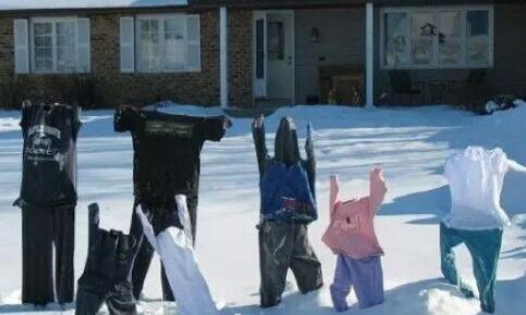 겨울에 밖에서 옷을 말릴때。。