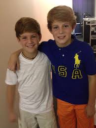johnny23415's tweet photo. l love you brother http://t.co/UfXpLuRLBf