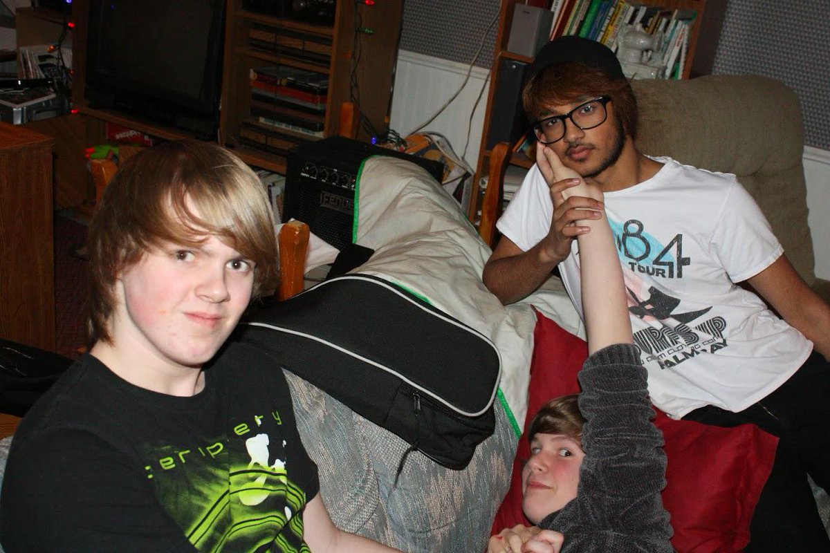 TrentiaOfficial tweet picture