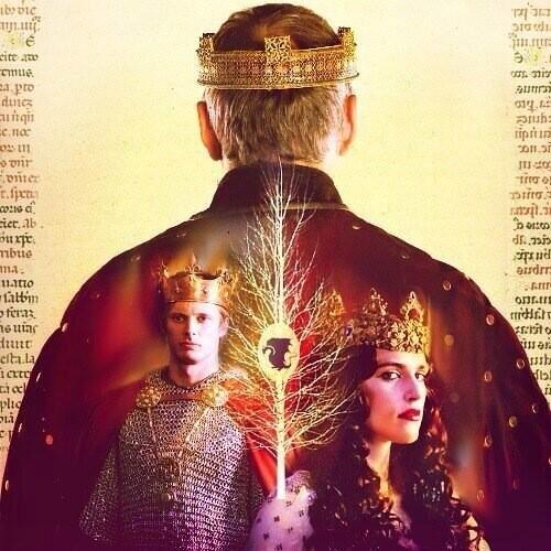 PriestessQueen's tweet photo. "The Pendragon's: bred to rule." #operationsavemerlin #tenyearmerlinmeetup http://t.co/jbER9eWQ0v