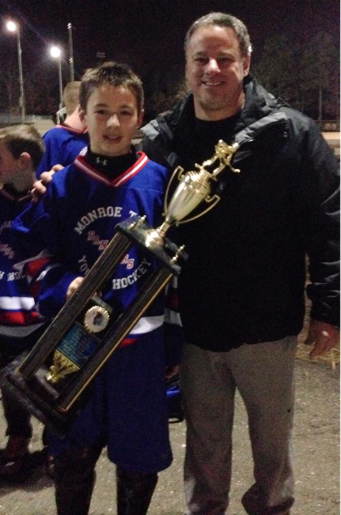caneri2's tweet photo. Rangers win the championship! @ddailey760 @SAD868 http://t.co/2eI4kLEX9n