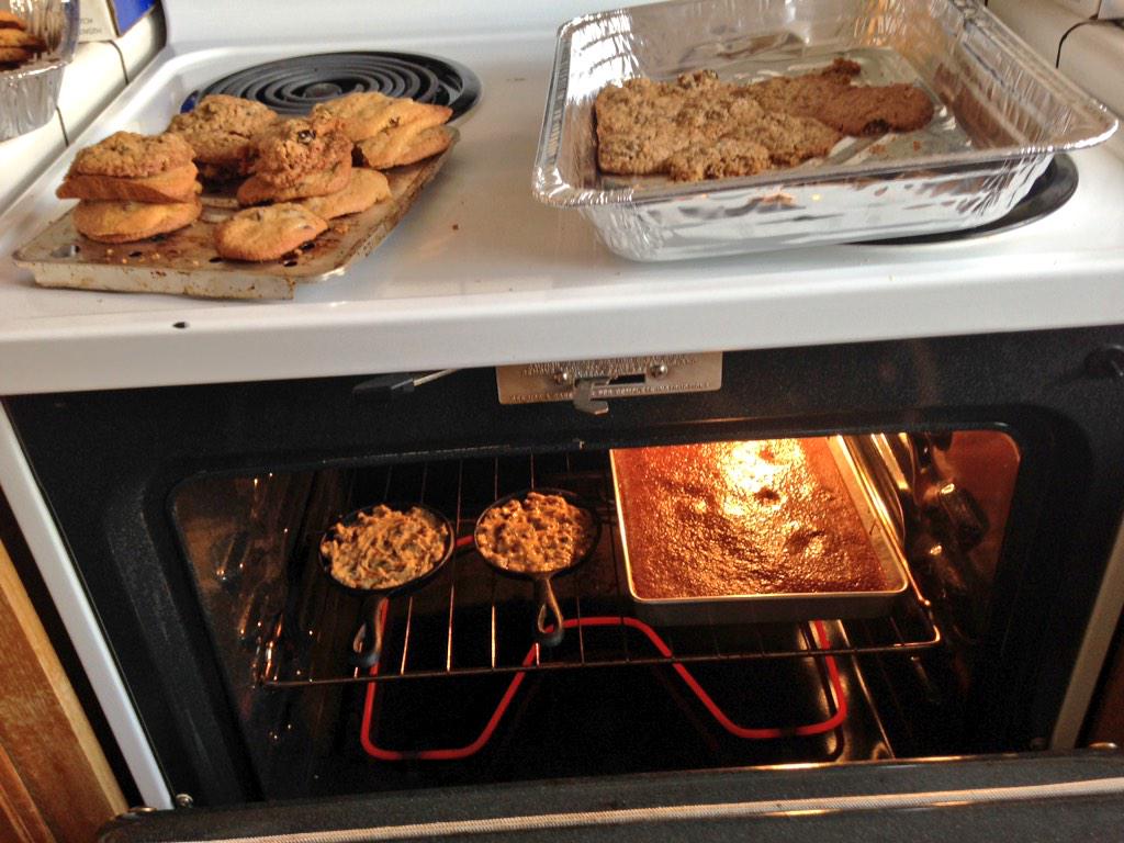 projectmich_'s tweet photo. #vsubakecrew #nothingwasburnt http://t.co/lu8VgOxaKw