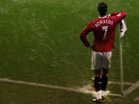 Happy 30th birthday to former Manchester United player, Cristiano Ronaldo (5th February 1985). 