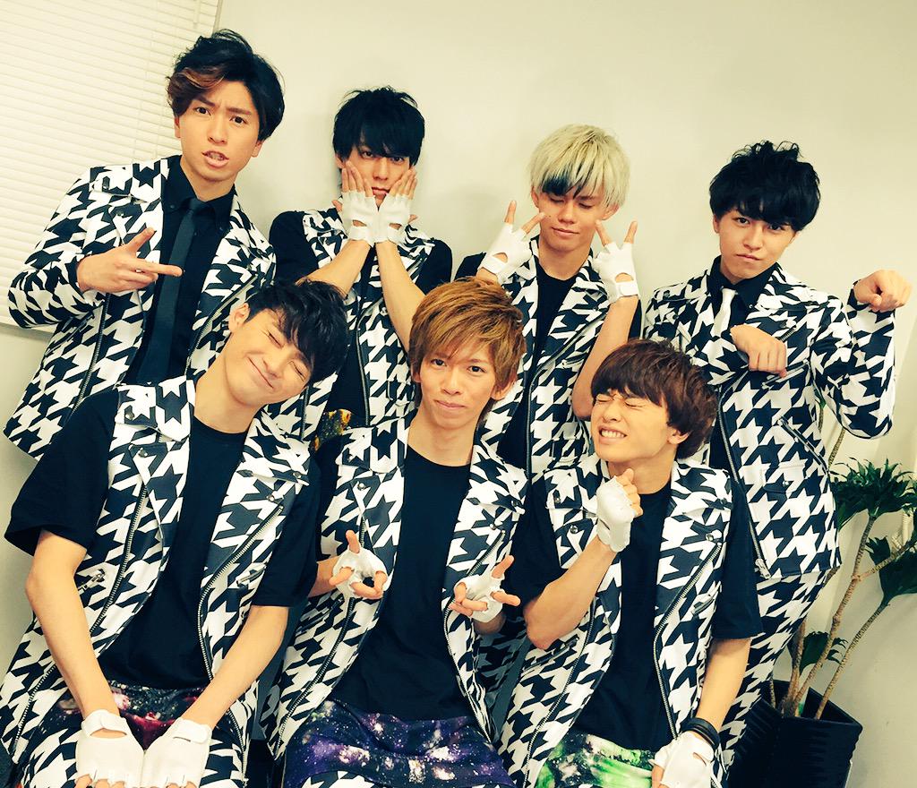 超特急 Official En Twitter 15年2月7日14時から 超特急 ラゾーナ川崎にてフリーライブ Http T Co 6dxdqkxzvm Http T Co Htjt8b55y8