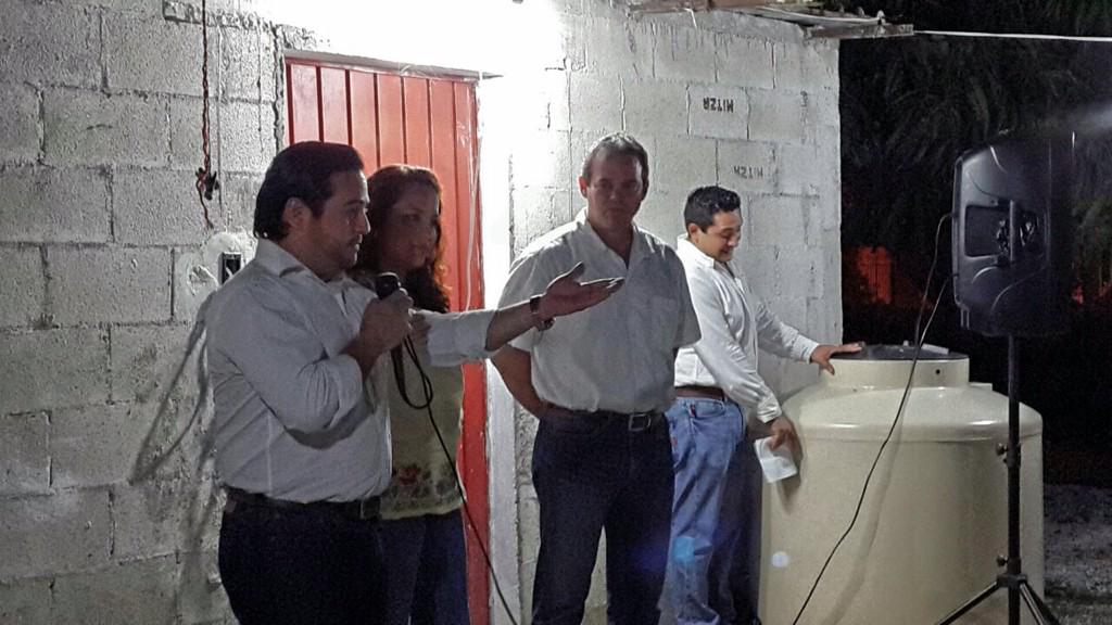 MarioHerreraE's tweet photo. Una amena reunión con la militancia de la comisaría de Noc Ac con @JorgeEsquivelM, de la unión se hace la fuerza. http://t.co/7FAvzA3X0A