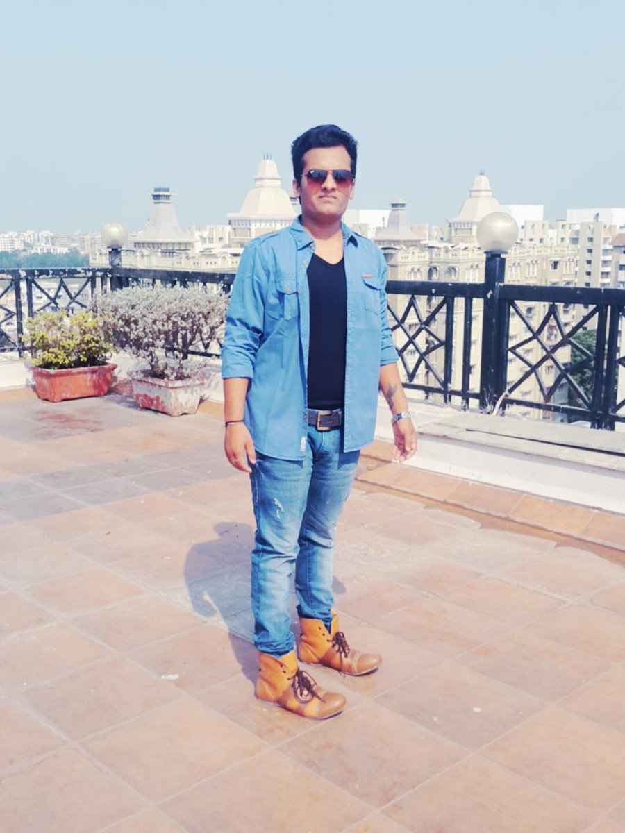 Jinendra dotiya (@jinendradotiya1) on Twitter photo <a href="/foxstarhindi/">FoxStarHindi Ratan</a> Here is my Look For #BombayVelvetLook.
Please all My Friends Must Retweet Also Watch movie when Release <a href="/foxstarhindi/">FoxStarHindi Ratan</a> Here is my Look For #BombayVelvetLook.
Please all My Friends Must Retweet Also Watch movie when Release