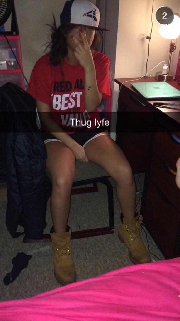 riannamarie15's tweet photo. i didn't chose the thug life, the thug life chose me #str8G #drseuss #rhymed 🔥 http://t.co/VDpeEbGNMI