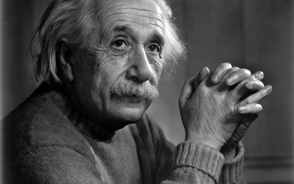 MarcoMakari's tweet photo. @DrCraigDuncan on keeping it simple "If you can't explain it simply, you don't understand it well enough" A.Einstein http://t.co/4Ak7yMFEnc