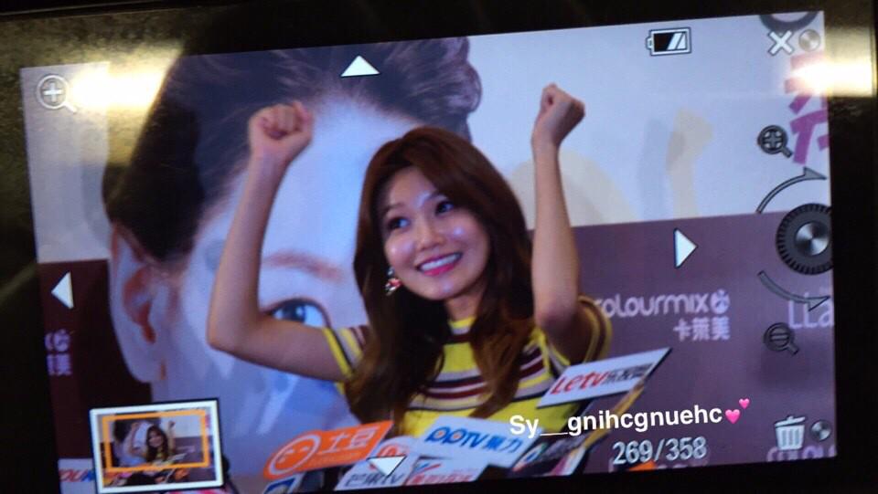 [PIC][04-02-2015]SooYoung xuất phát đi Hồng Kông để tham dự buổi fansign cho thương hiệu mỹ phẩm "LLang" B9EZe8BCAAInglv