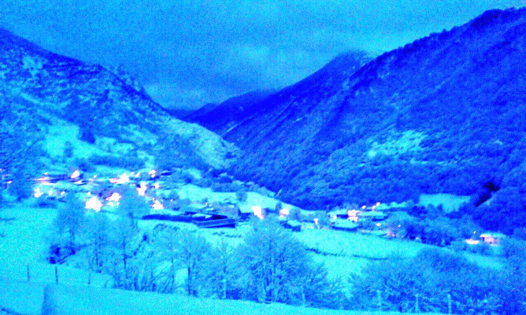 Lu_Mo_Ca's tweet photo. Nevada en #Gedrez #CangasdeNarcea #Asturias http://t.co/rzAX6iy82T