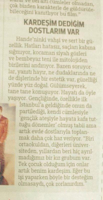 Kadın wattpad yazarı?? Ordaki Hande betimlemelerine benziyor^^