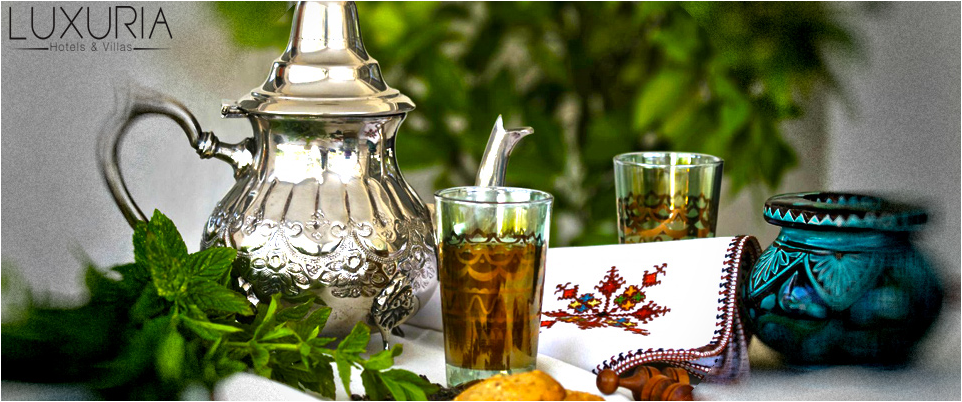 LuxuriaHVcom's tweet photo. Moroccan mint tea is more than a drink it’s a cultural tradition it offers you unique moment of enjoying good taste http://t.co/Vz23q5ElWp