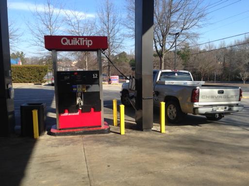 danielharp's tweet image. Ran outta gas - Barely coasted close enough for the gas pump to reach!