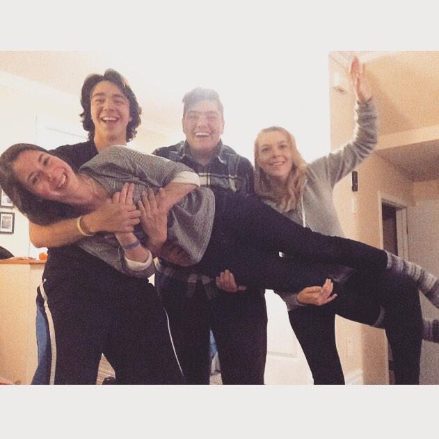 aridurandg's tweet photo. des retrouvailles! antarctica💕🎉🌎 http://t.co/kXEnuzPQRz