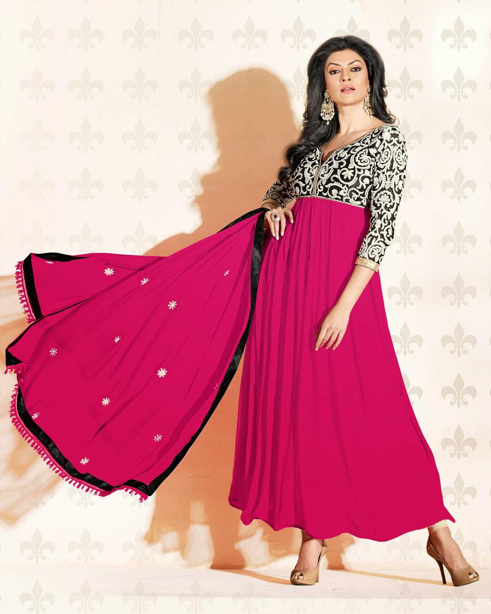 kalazone's tweet photo. Come On Tweeps! Follow, RT &amp; tell us why you should win this amazing dress! #LooklikeSushmitaSen contest kalazone.in http://t.co/dqv610eOGl