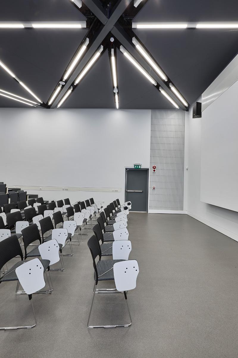 Acoustic_grg's tweet photo. Acoustic wood by @SpigoGroup on the walls &amp; 
Ceiling system by @CLIPSOFrance 
Stunning job @Issswinfo @BGSarchitects http://t.co/CrmKLtDG21