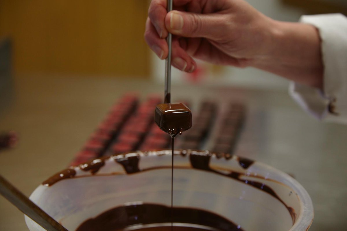 CHOCOLATE LOVERS! @BAromatique <a href="/duffyredstar/">Duffy Sheardown</a> Chocolate Tasting Evening Thurs 12th Feb Tkts £10  T:01909478725