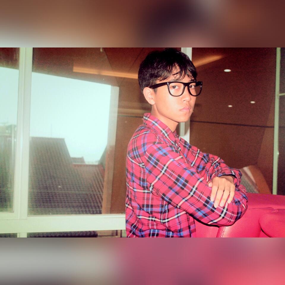 zooghlee's tweet photo. Selamat malam genk #f4f , now 7 manusia harimau #7mh #7ManusiaHarimau #7mhrcti @ochi_24 , harus nonton Y(°#°)Y http://t.co/b7C2kKpdYC