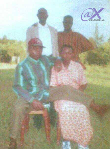 xtiandela's tweet photo. Looool!!...How To Secure your Bae #AWeekBeforeValentines http://t.co/j3a8RYZl7r