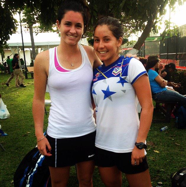 Mariaryeni's tweet photo. Recupérate Pronto Andrea 💛💙❤️ #FaltasTu #AndreaEresTu #FedCup #Team http://t.co/cJTp0sevR0