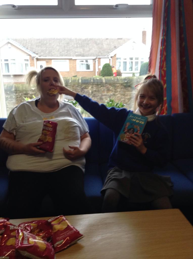 WestLanePrimary's tweet photo. @davidwalliams can you guess who we are? #WalliamsWhirlwind #getwailliamstowestlane http://t.co/xCtcrqUTE5