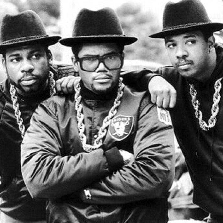 DiggsandCo's tweet photo. #salute #BlackHistoryMonth #rundmc #ripjammasterj #raphistory #respect http://t.co/DzNoG4j7yl