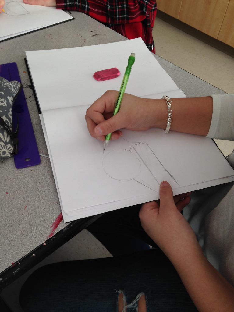 DSSS_Visual_Art tweet media