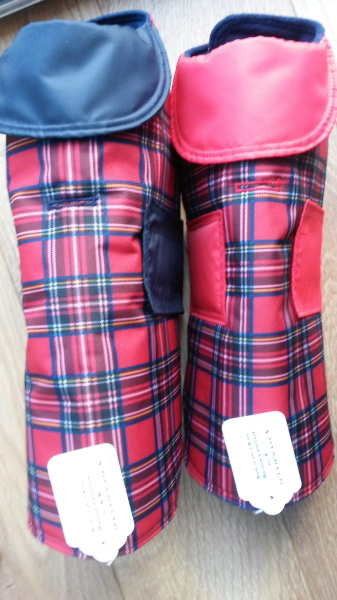 BarneysCollars's tweet photo. We now have a gorgeous range of dog coats. Super warm, stylish and great value . Here are just a few... #NEFollowers http://t.co/9NpNhTyjUG