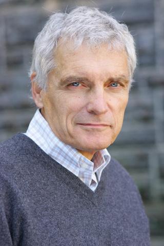 Happy birthday to actor, writer & alum David Selby 